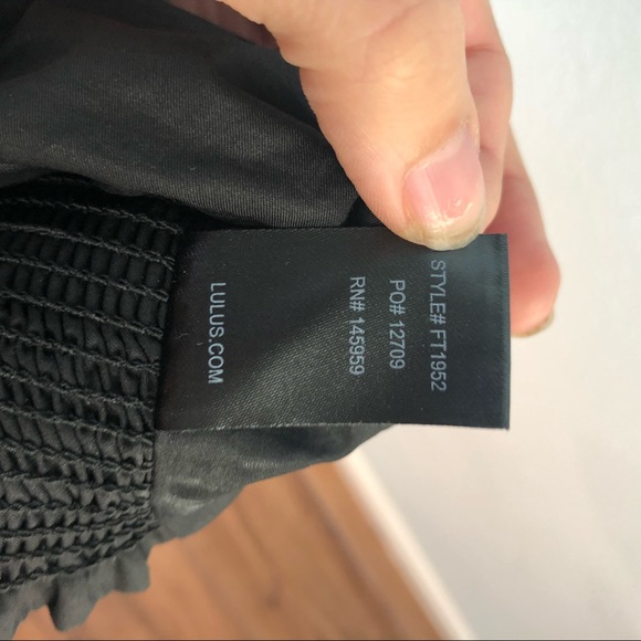 Lulu’s black St. Bart’s tie-front halter crop top - Picture 8 of 8